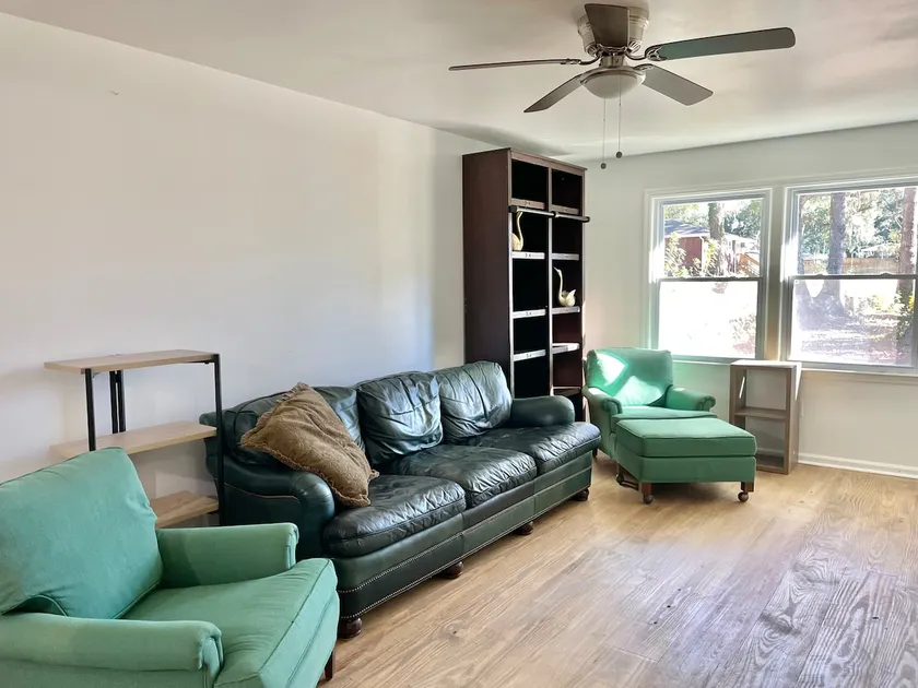 Private Pet Friendly Condo - Image 1