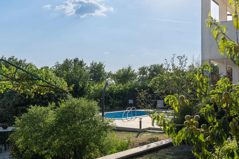 Haus Katharina mit privatem Pool und grossem Garte - Image 1