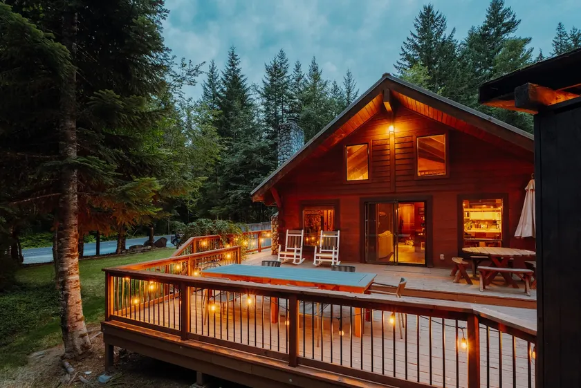 Ranger's Creekside Cabin w/ Hot Tub - Image 1