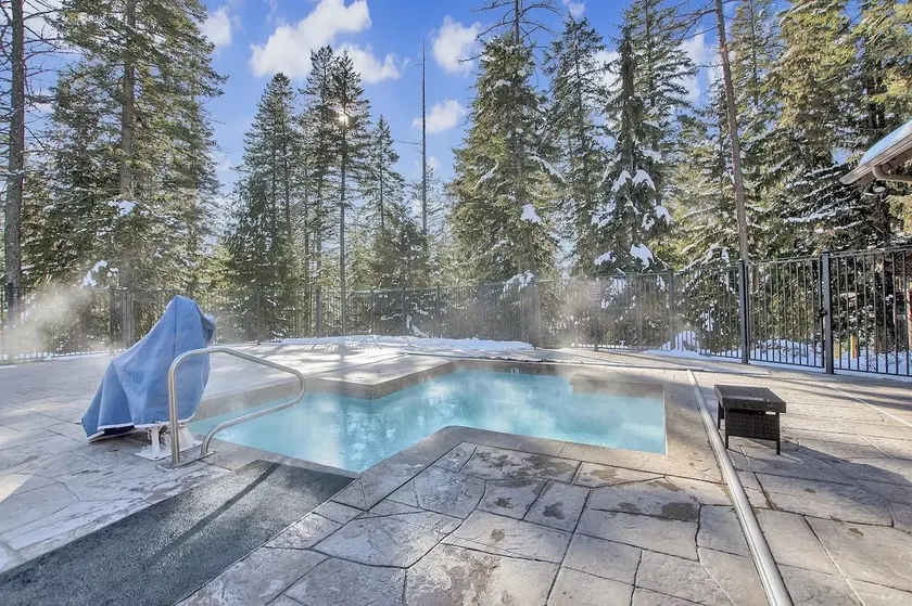 Apt w/Lake Access, Pool, Hot Tub - Image 1