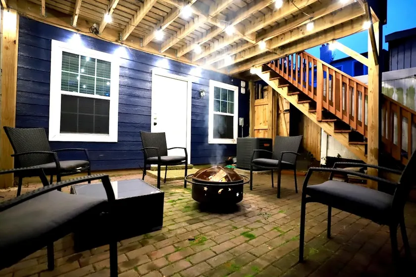 Irie Blue: 4/20-Friendly Oasis w/ Patio & Firepit - Image 1