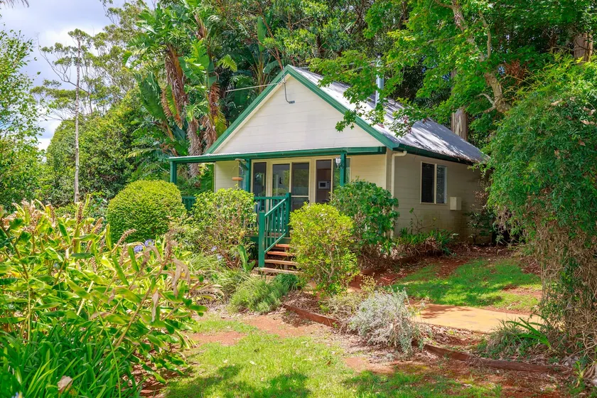 Cassowary Luxury Cottage - Image 1
