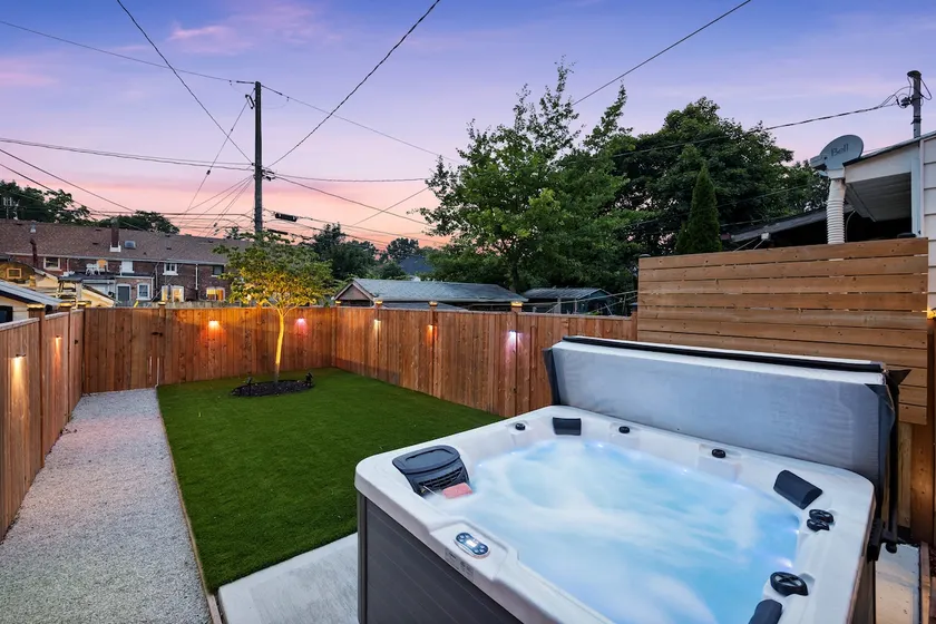 Modern Walkerville Gem | HotTub & Cozy Backyard - Image 1