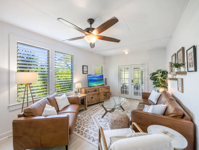 Kailua Beach Bungalow - Steps to the Beach! - Image 1