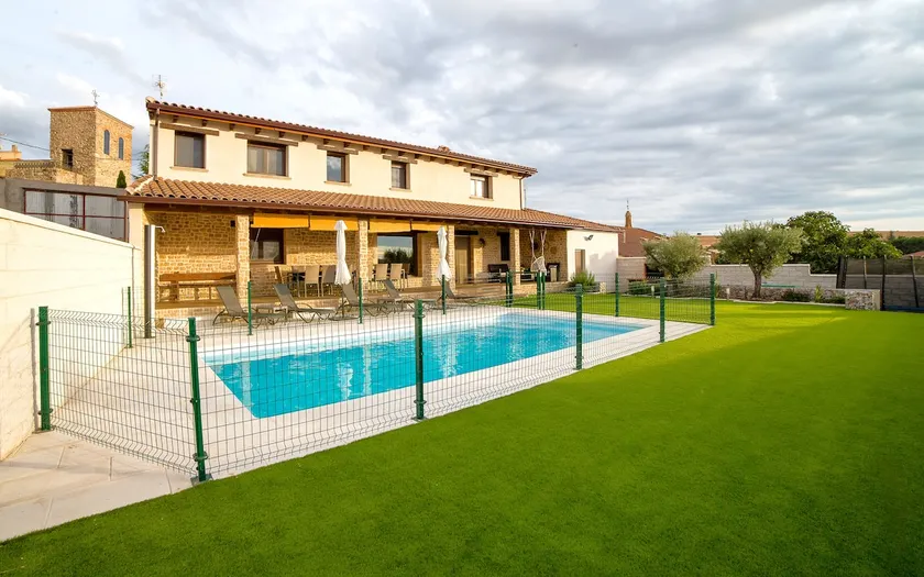 Country House: ”La Tarara” - Image 1