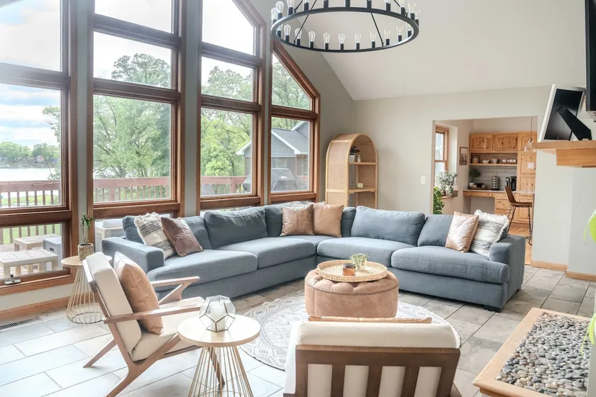 Lux Lakefront-Retreat-Fireplace - Image 1