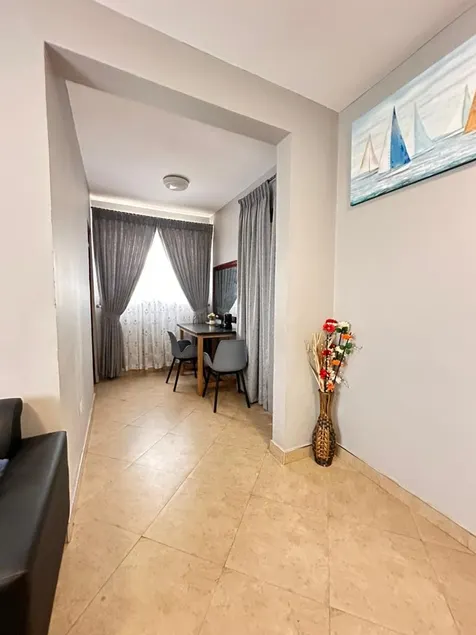 Springfield Luxurious Apartment - Image 1