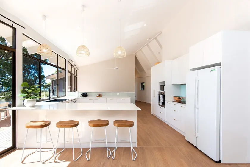 Coastal Retreat, Catalina - Image 1