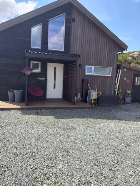 Holiday home near all facilities in Grinde, Aksdal - Image 1
