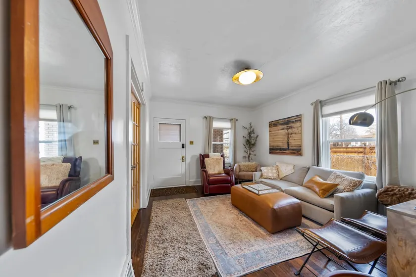 Sugar House Urban Escape by Mts. 3BR Parking Wi-Fi - Image 1