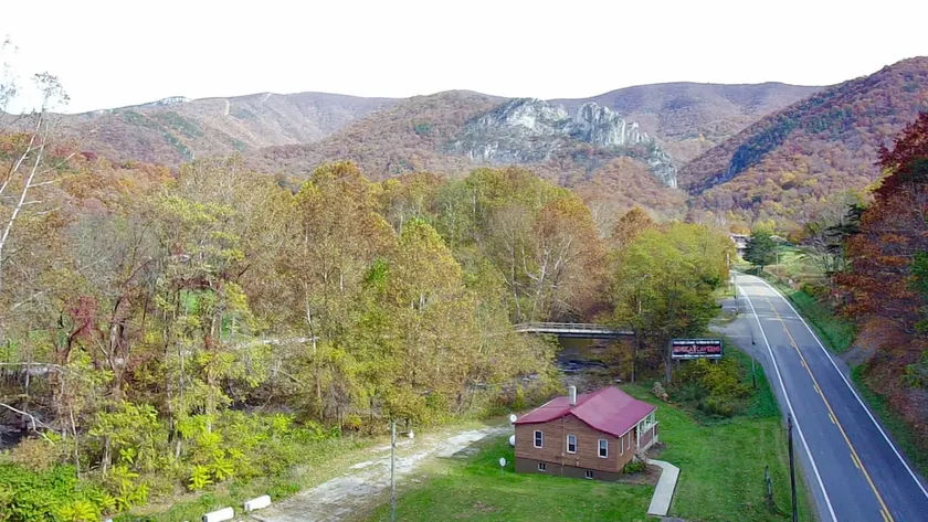 Seneca Creek Cottage - Image 1