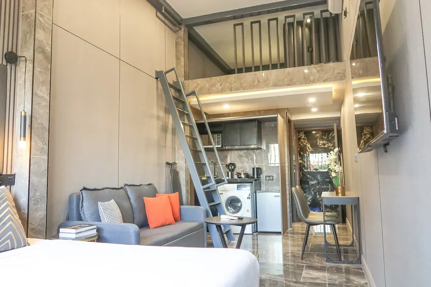 NEW Comfy Studio Apt/Wifi @ Orchard/ Somerset Area - Image 1