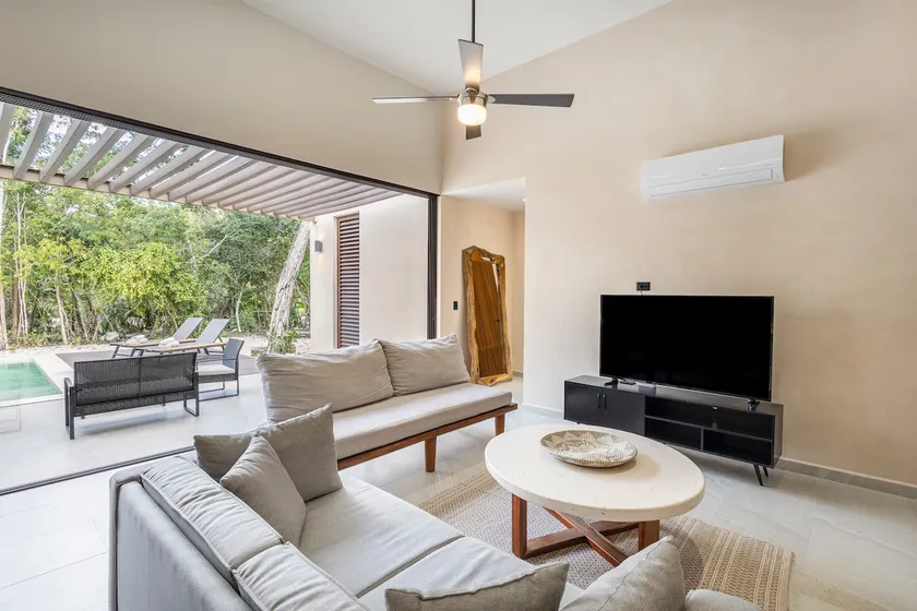 XpuHa Paradise 3BR, Priv Pool BeachClub included - Image 1