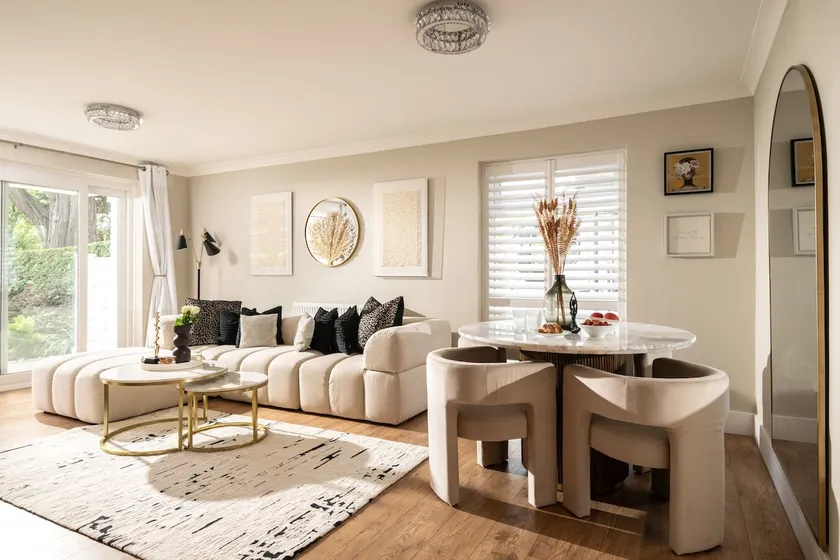 Seahaven in Sandbanks with Private Hot Tub - Image 1