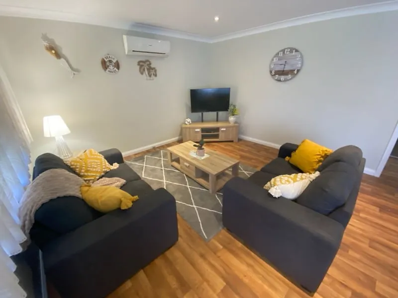 Curley's Cottage - Pet Friendly - Image 1