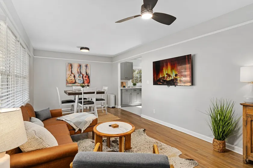 The Lockheed Lady - Renovated Ranch in Marietta! - Image 1