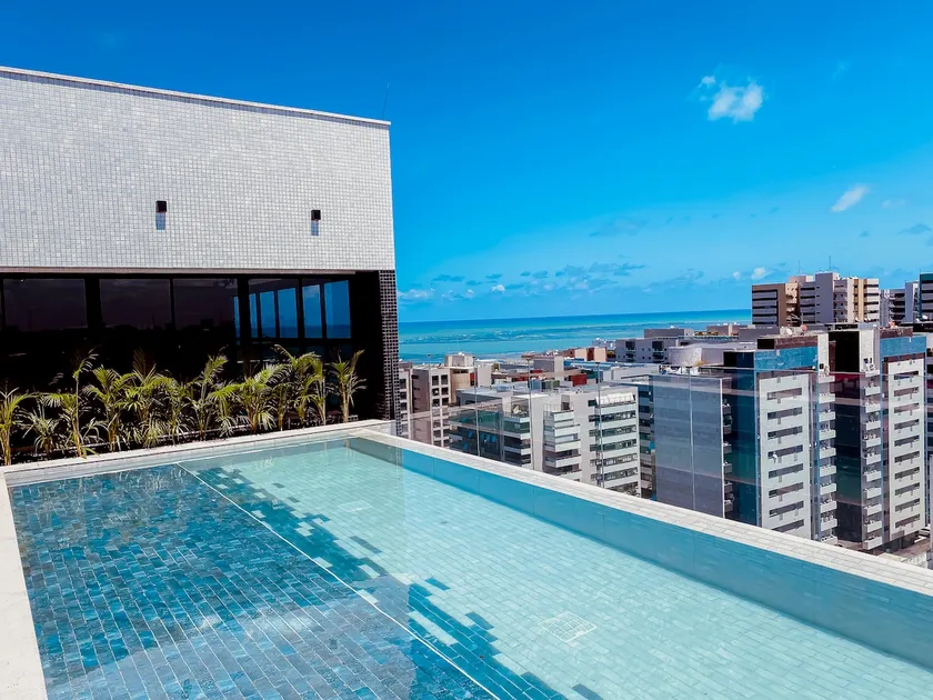 Feel the Sea Breeze: TOP Studio in Jatiúca! - Image 1