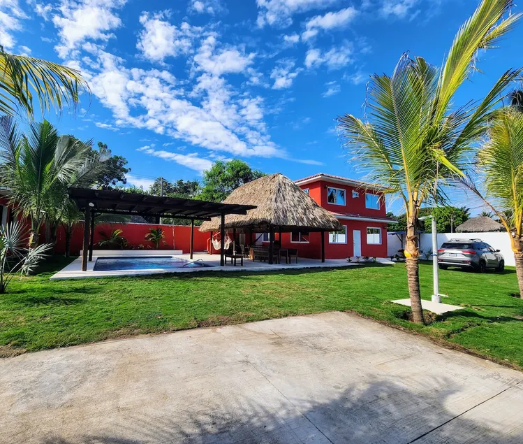 VILLA CLAUDIAS - Image 1
