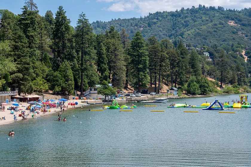 Four Bears, Lake Fun, BBQ, Dog Friendly, Firepit! - Image 1