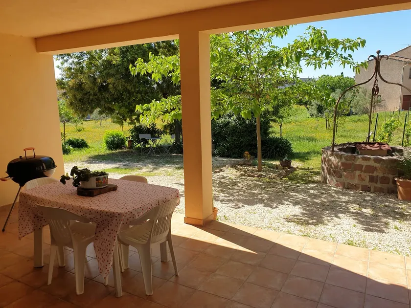 L'Oliveraie: Apartment with Terrace and View - Image 1