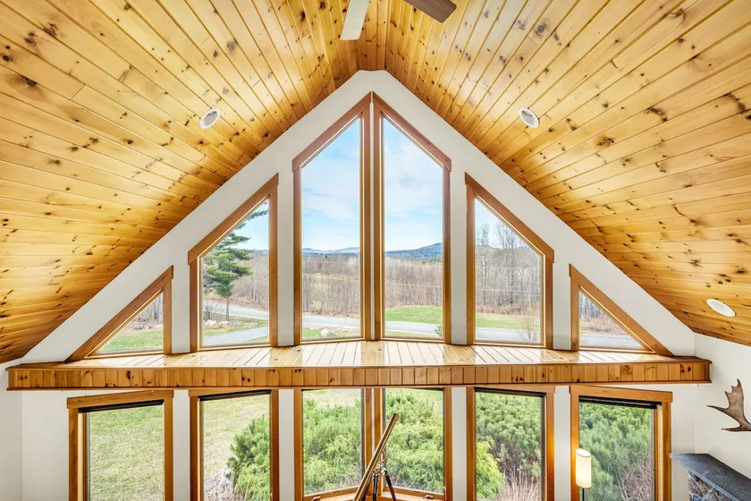 POOL+Hot tub+6Private Acres+15 min to Sunday River - Image 1
