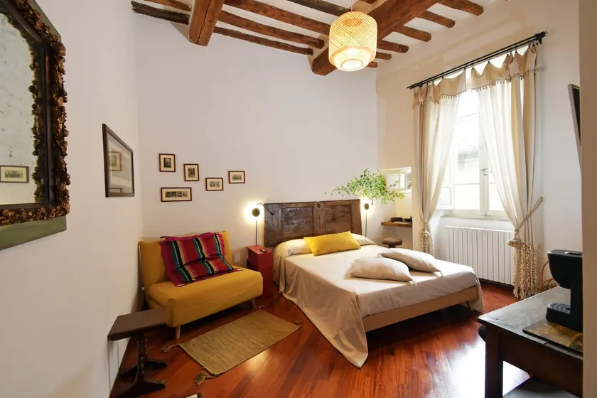 Double room in Old Town indipendent access Studio - Image 1