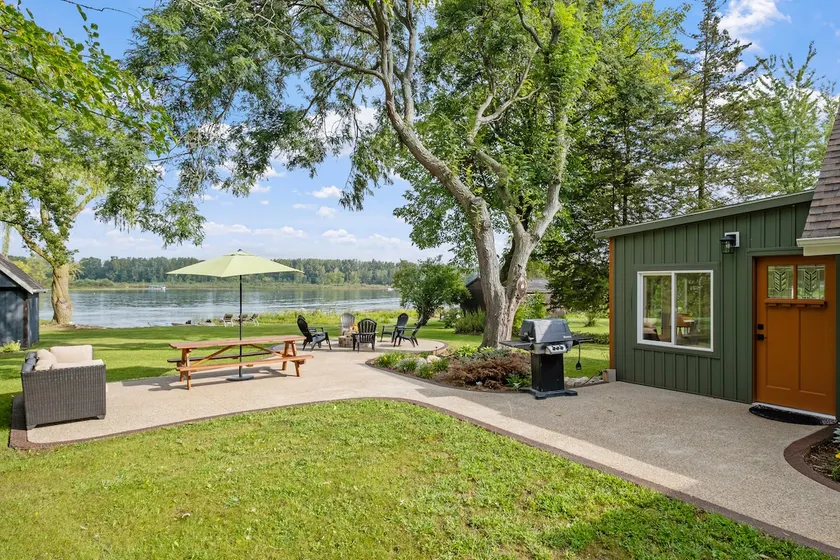 Murray Lake Retreat w/ Dock, Beach & Fire Pit - Image 1