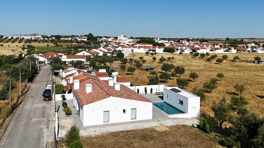 Casas de Sao Miguel - Image 1