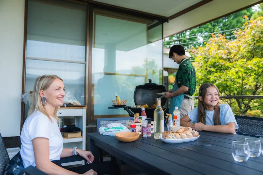 [Entire house with hot springs] Open BBQ on the large terrace, lettuce shabu-shabu, and room service for drinks too! - Image 1