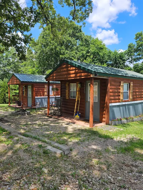 Country Charm Cabins 26830 - Image 1