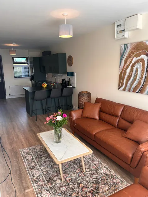 Cosy Apartment in the Centre of Tramore Town - Image 1
