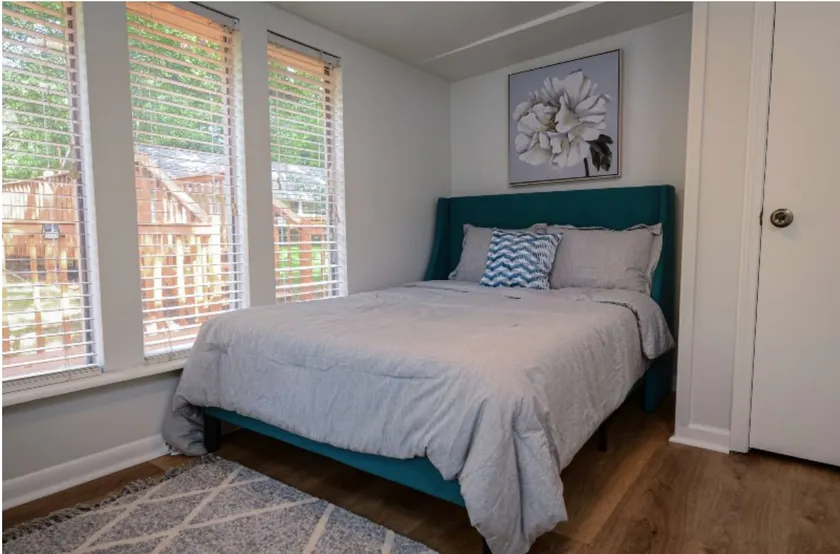 Safe & Quiet Two Bedroom stay w/Grill and Fire Pit - Image 1