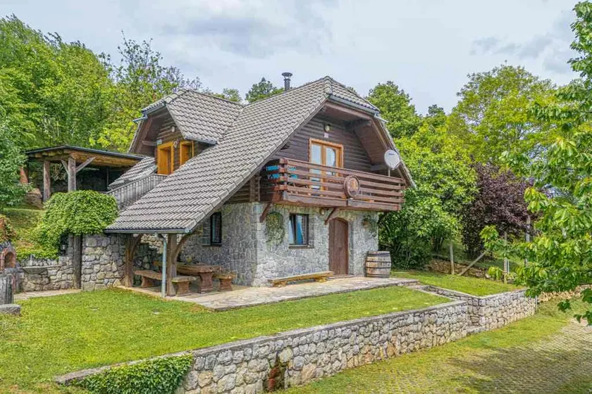 Vineyard Cottage Rataj 1 - Image 1