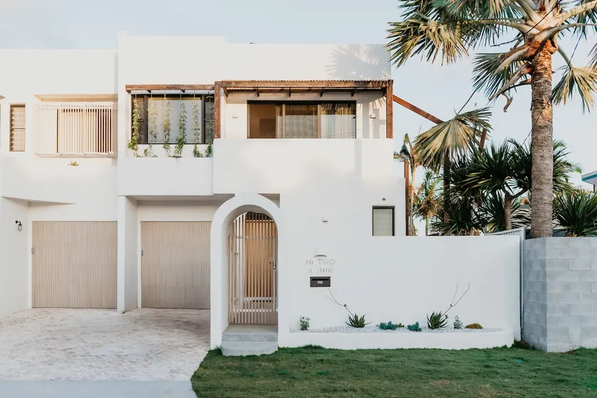 Beach side Villa, with a heated pool! - Image 1