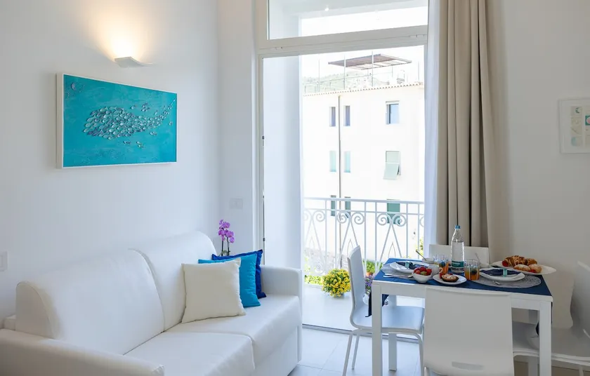 Residenza Ottaviano Boutique Apartment N1 - Image 1