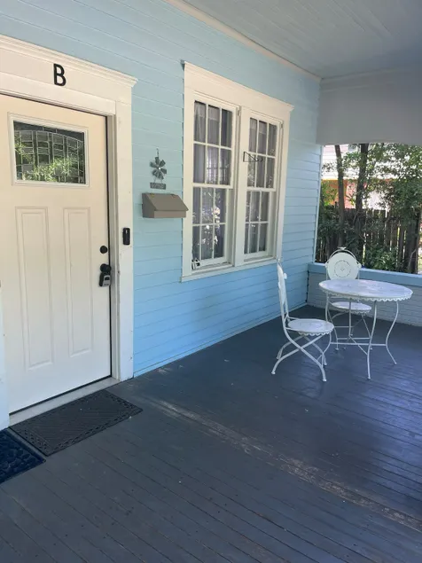 Cozy pet friendly home in Columbus (Unit B) - Image 1