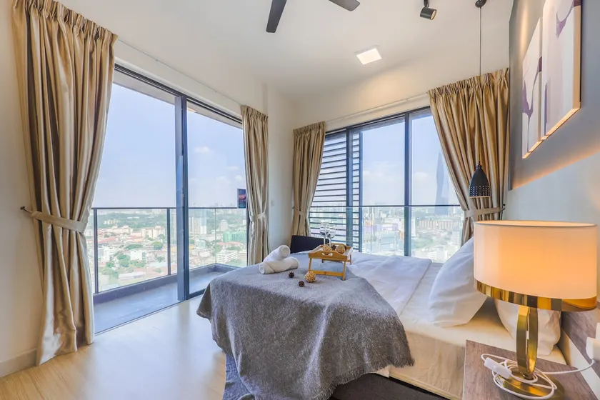 Continew TRX Corner House +2 Balconies +2 Rooms - Image 1