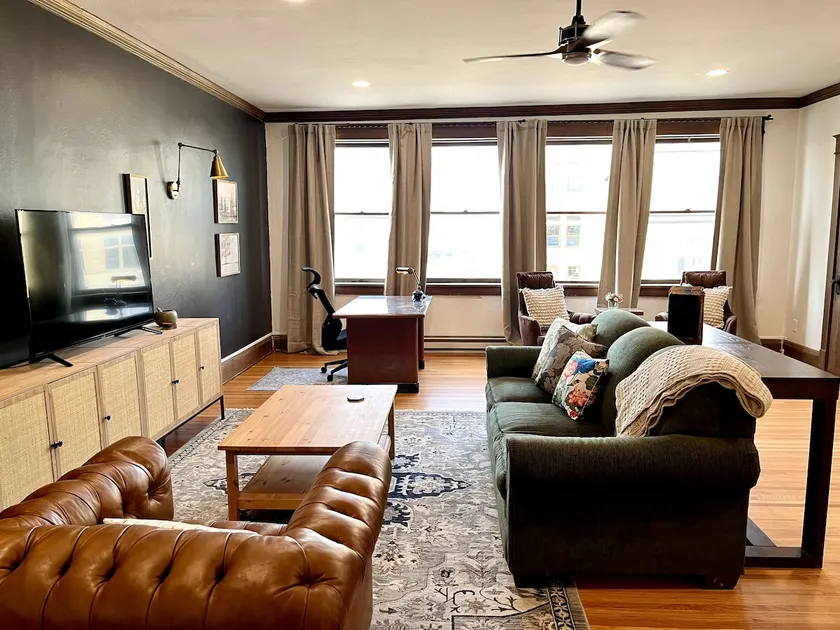Downtown views apartment - Image 1