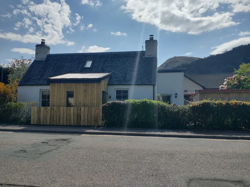 Glencoe Cottage - Image 1