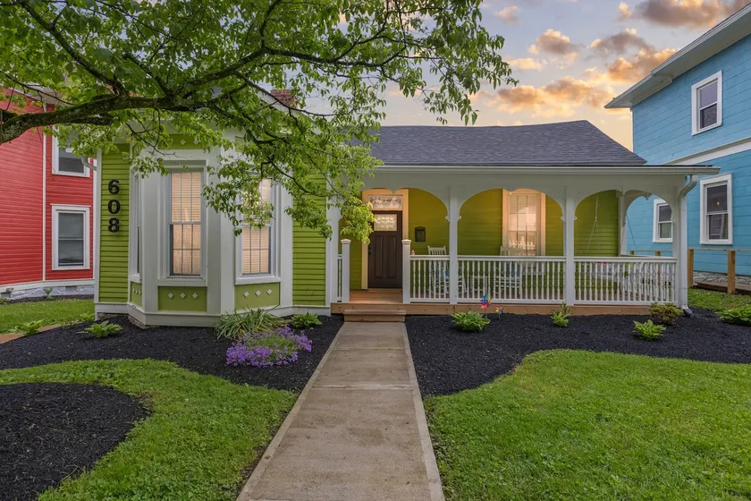 River Row Bungalow - Image 1
