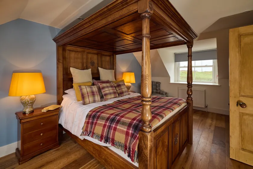 Isle Of Gigha Farm House - Image 1