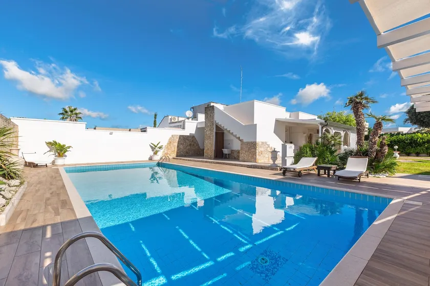 351 Villa Goccia - Image 1