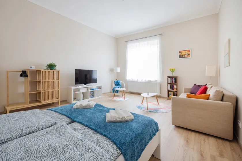 Stylish new apartment with 2 bedrooms in Buda 2 - Image 1