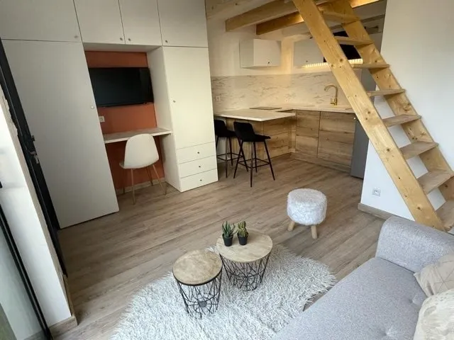 Cozy studio with mezzanine. - Image 1