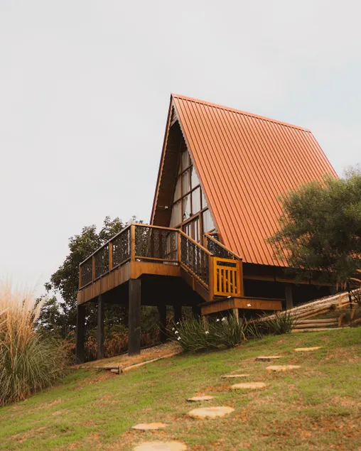 Swiss Refuge Chalet in Vargem Alta - Image 1