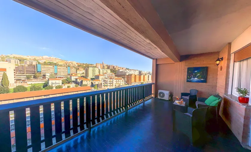 Panoramic Apartment Perugia IT054039C27H033570 - Image 1