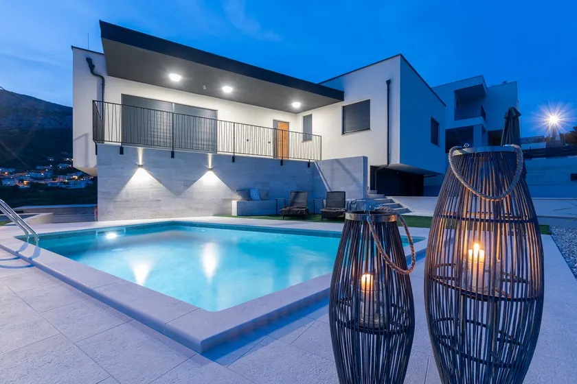 Luxury Apartment Albachiara with Private Pool - Image 1
