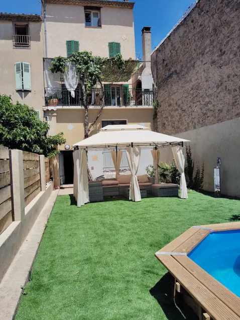 house for 8 people - Image 1