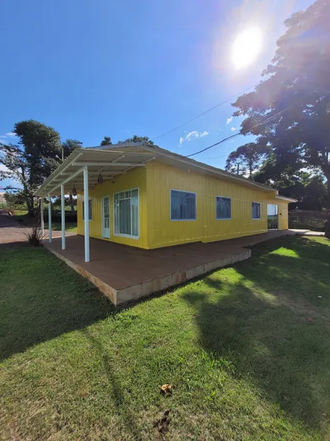 House on the farm near the city - Image 1