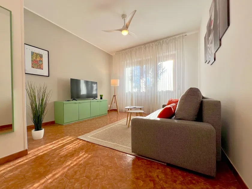 Superior 2 bed apt AC Parking WiFi - Sirolo centro - Image 1